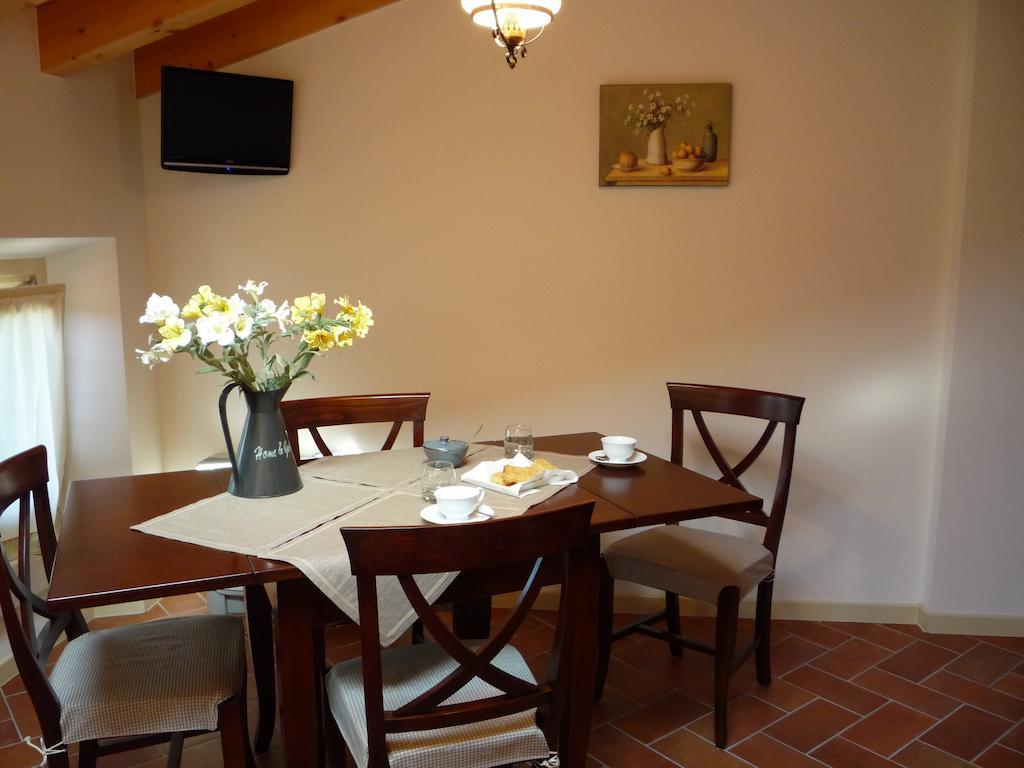Le Camere Di Virgilio Monzambano Room photo